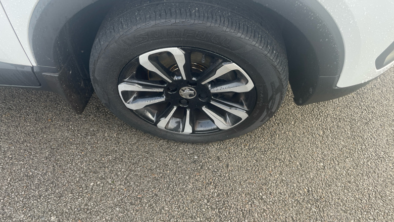 Vauxhall Crossland 1.2 Turbo Design 5dr Petrol Hatchback